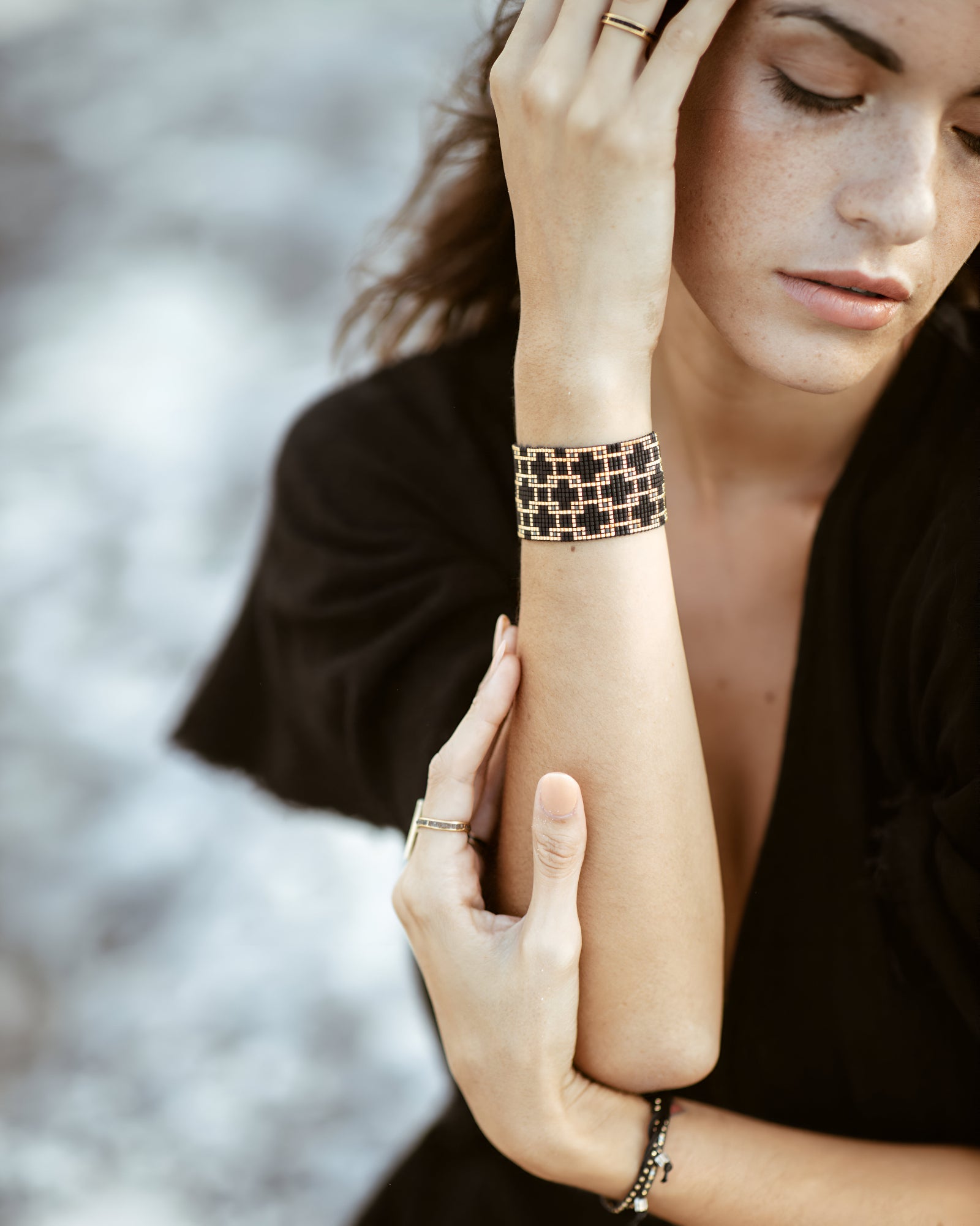 CROSS CUFF - Vösh Design