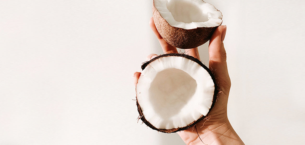 Los usos del aceite de coco en tu rutina de belleza