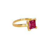 Anillo Dorado Zirconia Cuadro Rosa