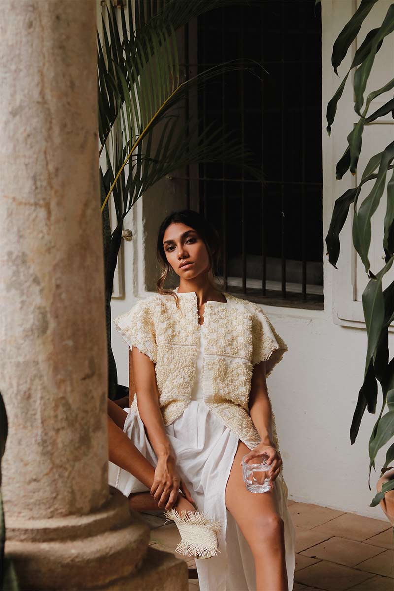 Costli vest