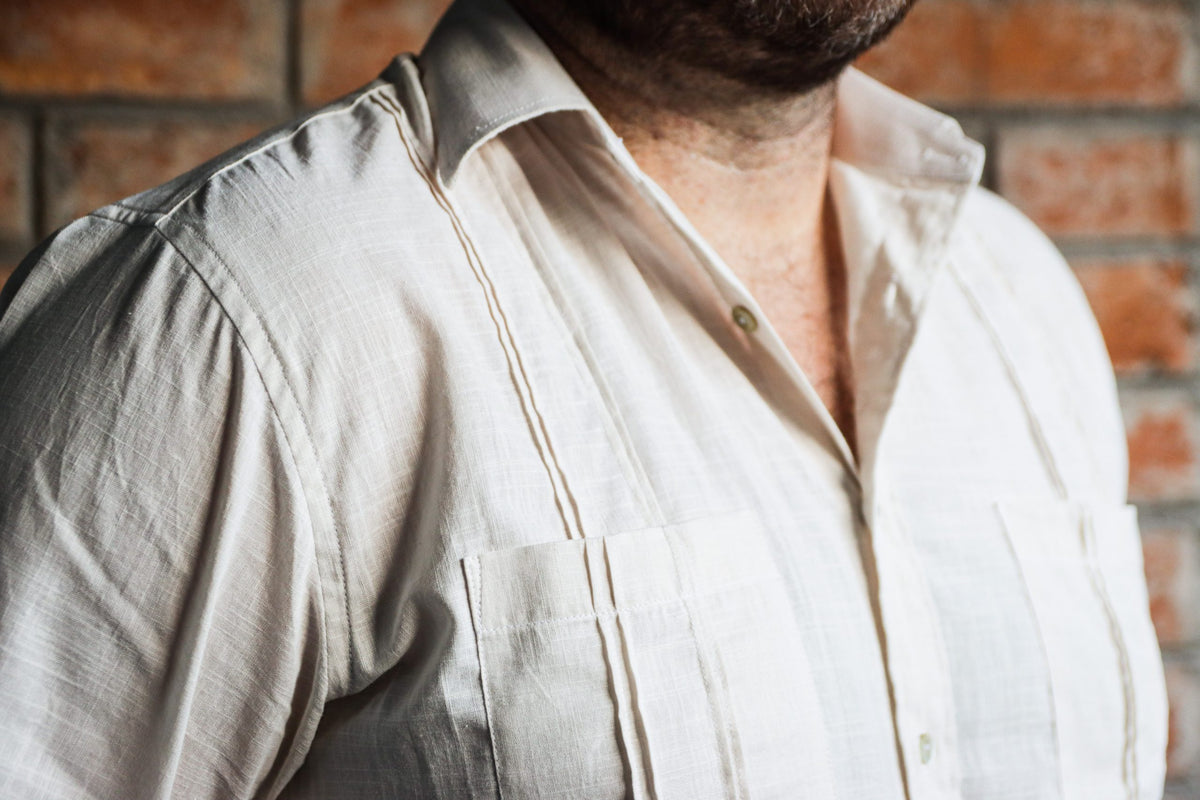 Guayabera Manga Corta con Bolsas